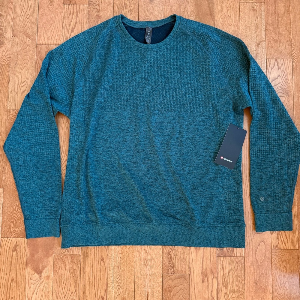 Lululemon NWT engineered warmth long sleeve crew size XXL